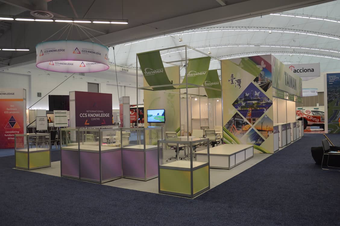 Showcasing Excellence with Trade Show Displays in Toronto: CoMotion Exhibits Events Inc