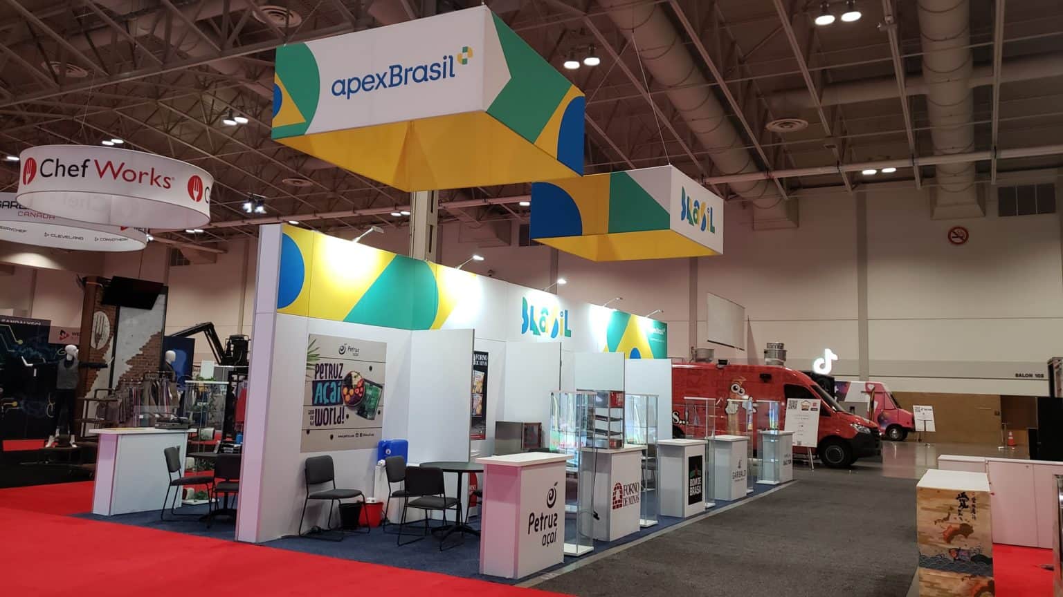 Maximize Your Event Impact with Display Rentals in Vancouver from CoMotion